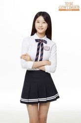 雅琳（金赛纶饰演）