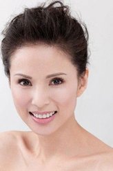 林嘉仪（李若彤饰演）