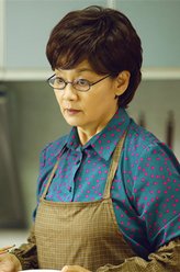 齐舒兰（潘虹饰演）