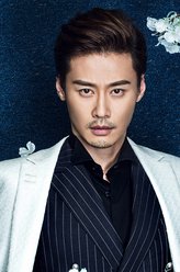 甄志丙（程枫饰演）