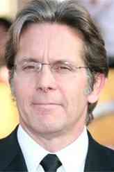 Kent Davison（盖瑞·科尔饰演）