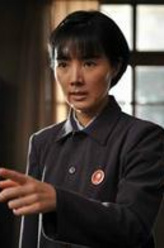 姜丽华（姜宏波饰演）