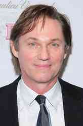 Frank Gaad（理查德·托马斯饰演）