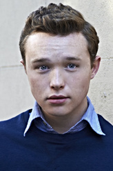 尤金·鲁特（Eugene Root/Arseface）（伊恩·科莱蒂饰演）