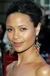 Maeve Millay（桑迪·牛顿饰演）