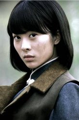苗月（童苡萱饰演）