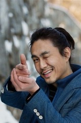 罗柱贤（吴政世饰演）