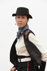 宋香丽（李芯逸饰演）
