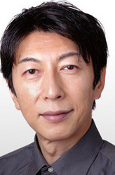 筱井英介（筱井英介饰演）