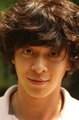 伊万（杨冬麒 饰演）