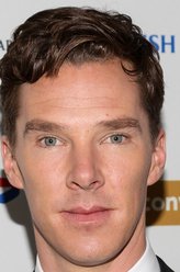 夏洛克·福尔摩斯（本尼迪克特·康伯巴奇饰演）