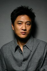 黄总（韩青饰演）