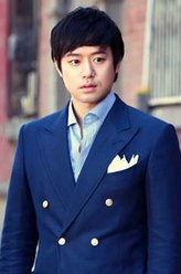 于昊威（千正明饰演）