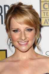 伯纳黛特·罗斯滕科夫斯基（梅丽莎·劳奇饰演）