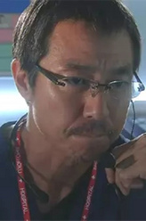 黑田有二（柳叶敏郎饰演）