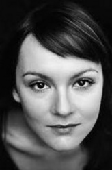 蕾切尔·斯特灵（蕾切尔·斯特灵饰演）