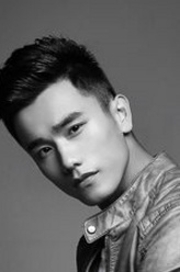 毛岸英（赵骏饰演）