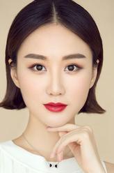 小会计（朱梦瑶饰演）