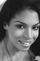 Beth Pearson（苏珊·卡莱布·沃森饰演）