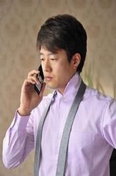 洪世贤（凌潇肃饰演）