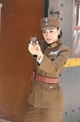 戚小玉（杨思琦饰演）