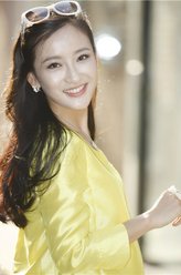 秦雪（禹童饰演）