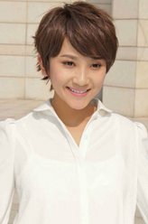 尹蓓蓓（解惠清饰演）