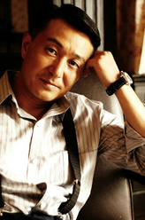 罗祯祥（杨镒饰演）
