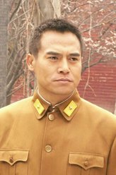 关震宇（黑子饰演）