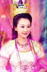 胡秀英（穆婷婷饰演）
