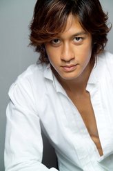 梅田（唐治平饰演）