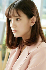 周怀安（罗予彤饰演）