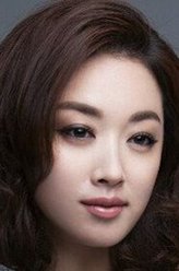 坂垣惠子（张蓓蓓饰演）