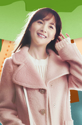 萧艾（李依伊饰演）