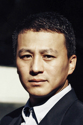 地龙（毛乐饰演）