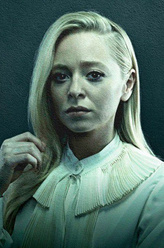 安吉拉（波茜娅·道布尔戴饰演）