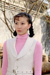 文秀（周知饰演）