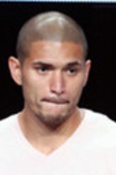 Augustin 'Gus' Elizalde（米格尔·戈麦斯饰演）