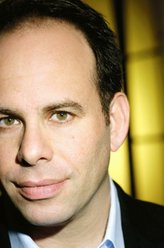 Harry Marshall（安德鲁·波尔克饰演）