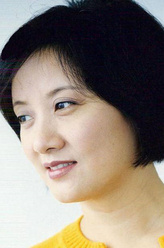 罗秀春（罗秀春饰演）