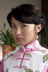 沈桂花（杜薇饰演）