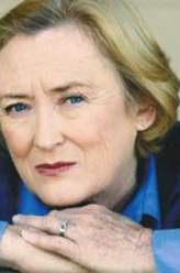 桑德拉·埃利斯·拉弗蒂（桑德拉·埃利斯·拉弗蒂饰演）