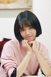 成德善（李惠利饰演）