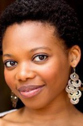 Deena Pilgrim（苏珊·海沃德饰演）