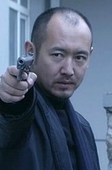 马子龙（张磊饰演）