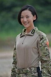 何璐（杨舒饰演）