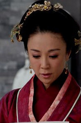 花金弓（傅艺伟饰演）