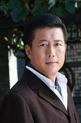 高建（高曙光饰演）