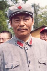 项英（倪土饰演）