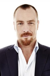 Captain Flint（托比·斯蒂芬斯饰演）